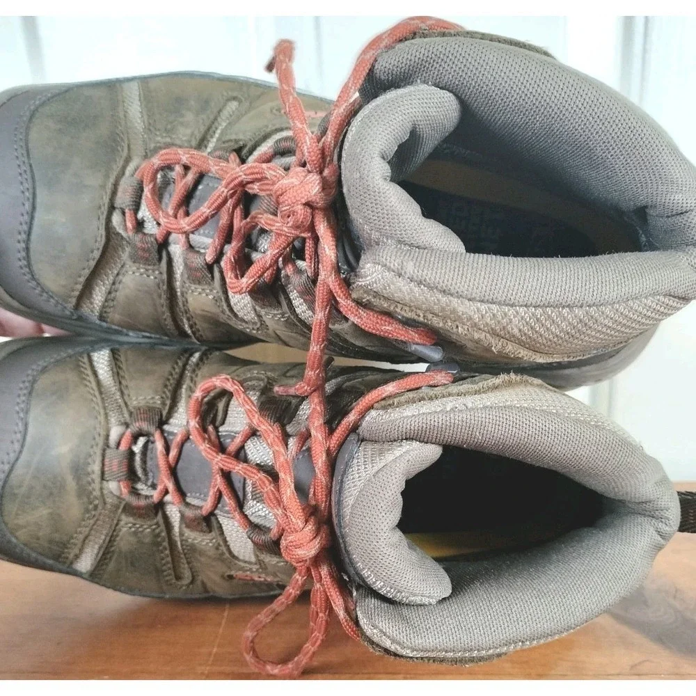 KEEN Circadia Mid WP Men's Hiking Boots Size 9 Dark Olive Clay Waterproof
